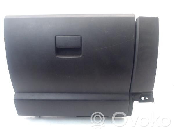 Glove box   CC2964160A