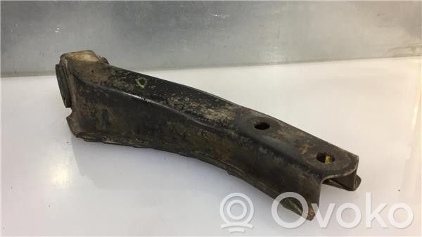 Front control arm   5352012