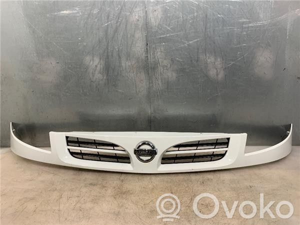 Nissan Kubistar Grill / Wlot powietrza błotnika przedniego 