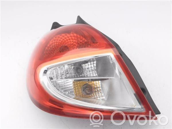 Takavalot   8200776048