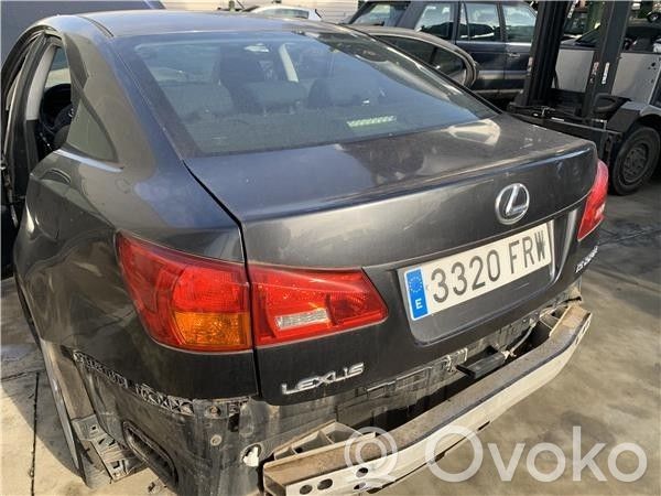 Lexus IS-F Puerta del maletero/compartimento de carga 