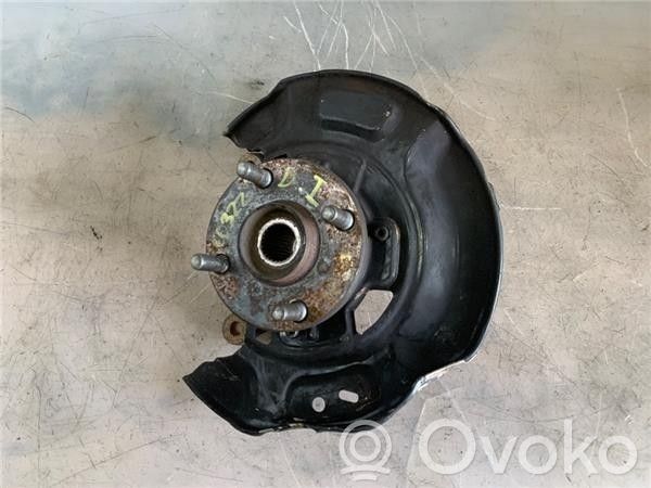 Toyota Yaris Priekinis kelmas 