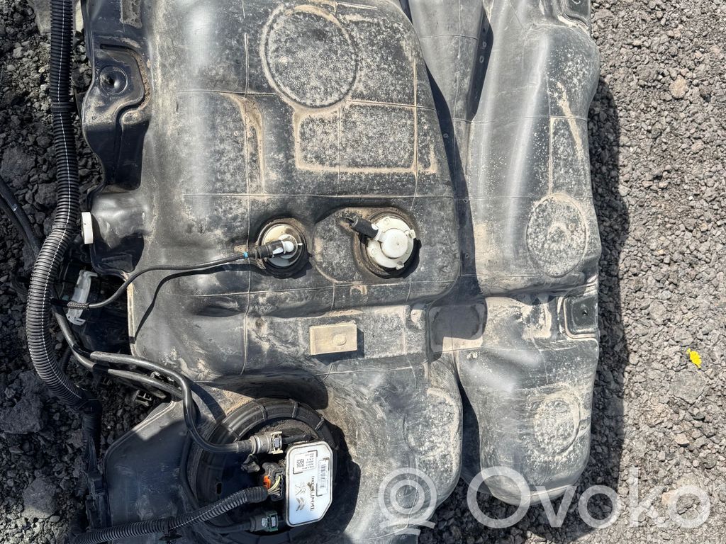 Bomba interna de combustible   9807056380