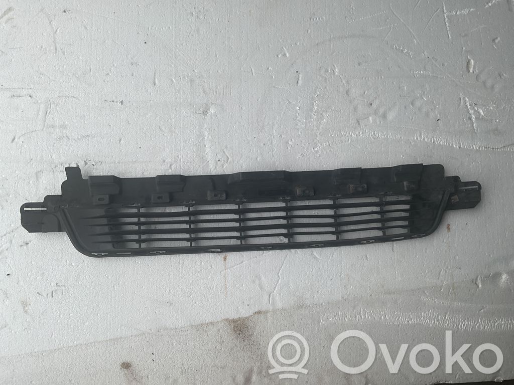 Citroen Jumpy Front bumper lower grill 
