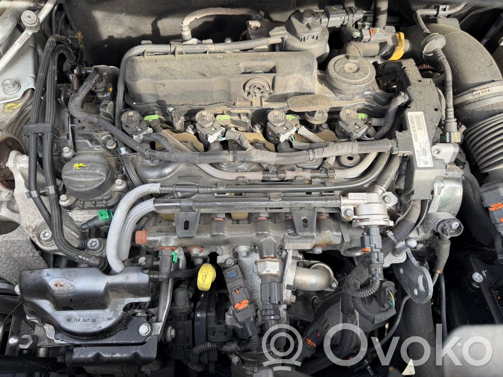 Opel Vivaro Moottori 