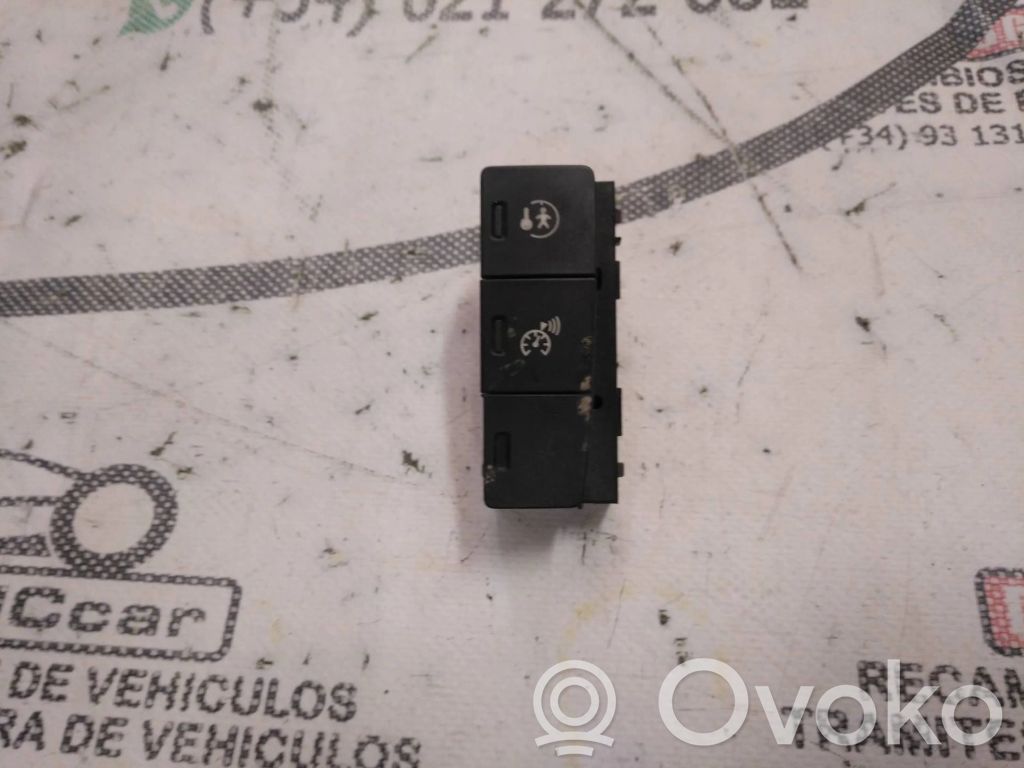 Citroen C3 Otros interruptores/perillas/selectores 