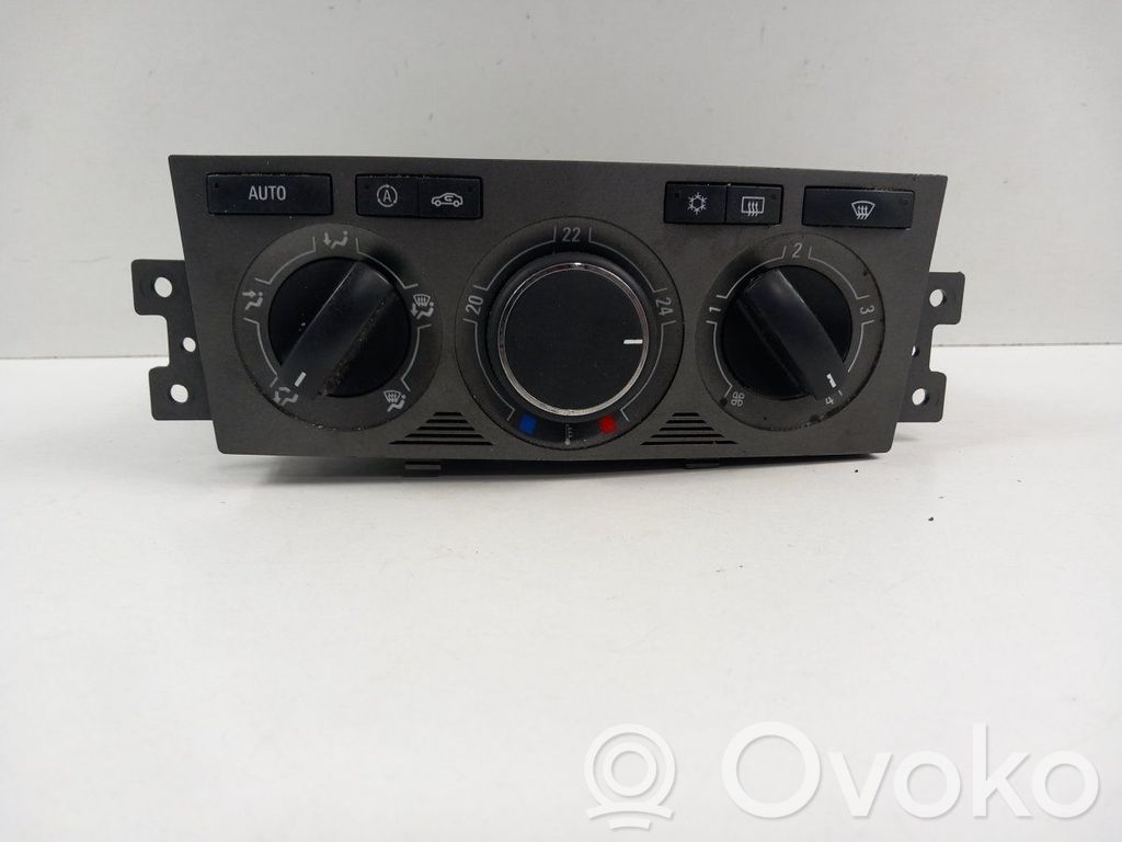 Climate control unit   20888074