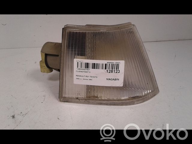 Renault 21 Front indicator light 