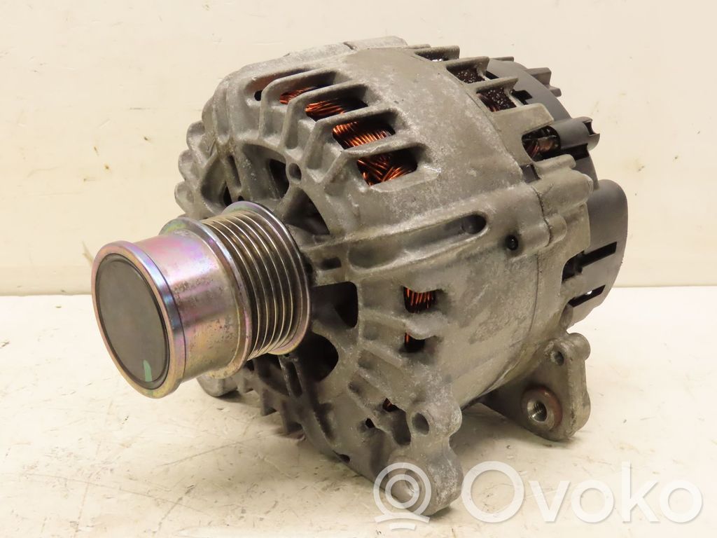 Volkswagen Golf VII Ģenerators 