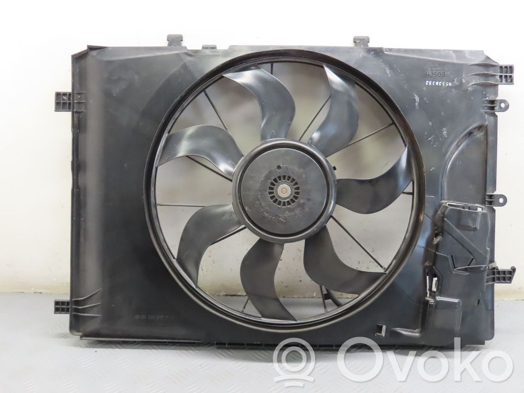 Mercedes-Benz A W176 Ventilatore di raffreddamento elettrico del radiatore 