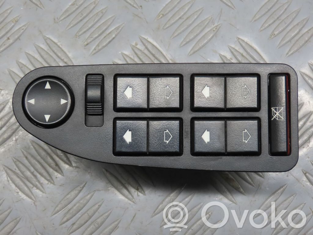 BMW 5 E39 Electric window control switch 