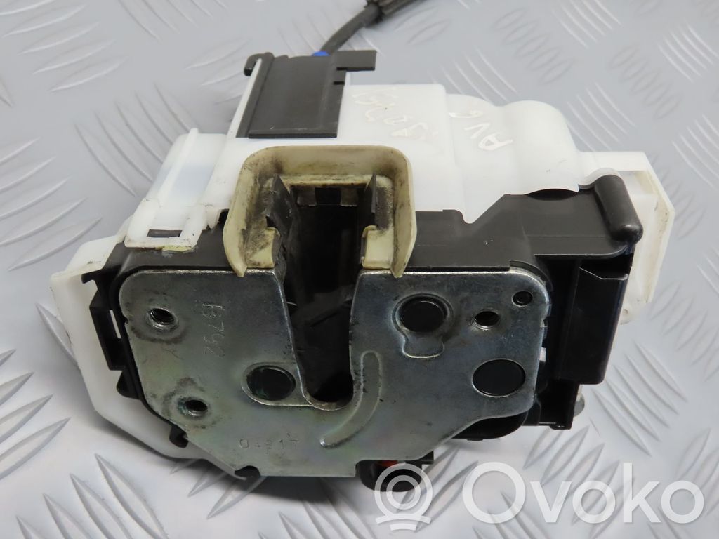 Etuoven lukko   1613687180