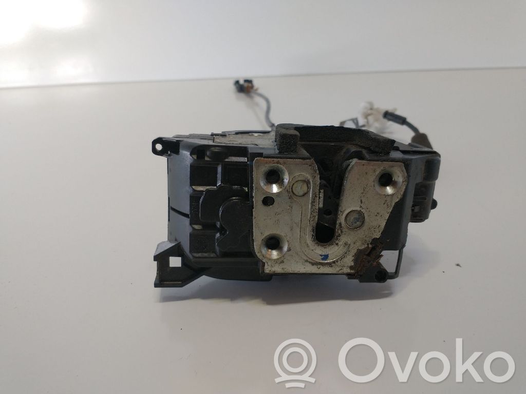Renault Clio II Etuoven lukko 