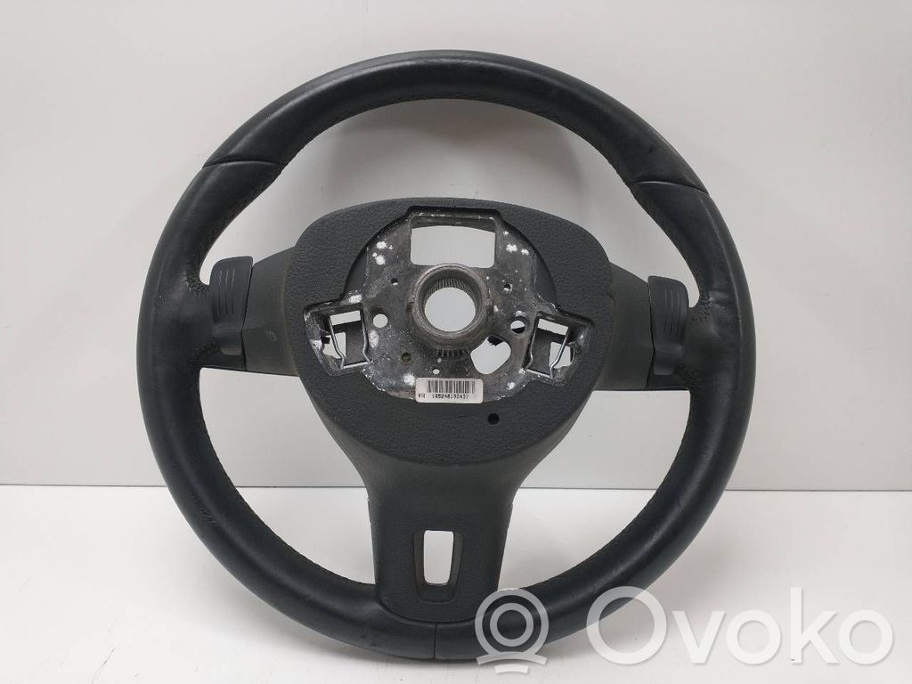 Volkswagen Golf VI Ohjauspyörä 