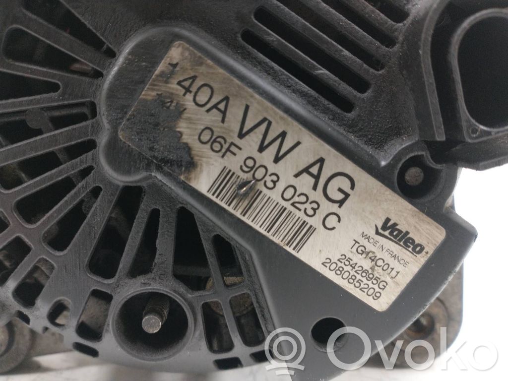 Alternador   06F903023C,TG14C011,2542695G