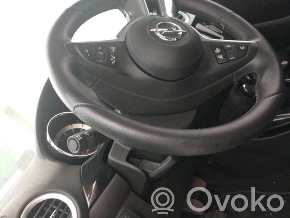 Opel Adam Vairas 