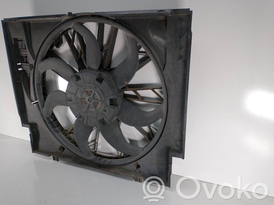 BMW 5 E60 E61 Elektrisks radiatoru ventilators 