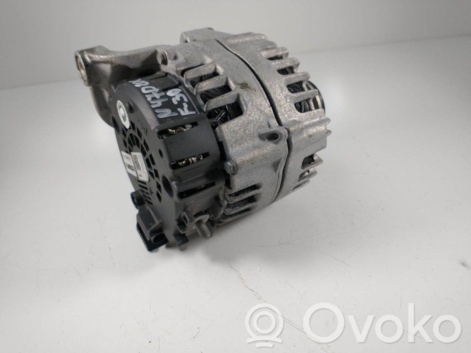 BMW 3 F30 F35 F31 Generatore/alternatore 