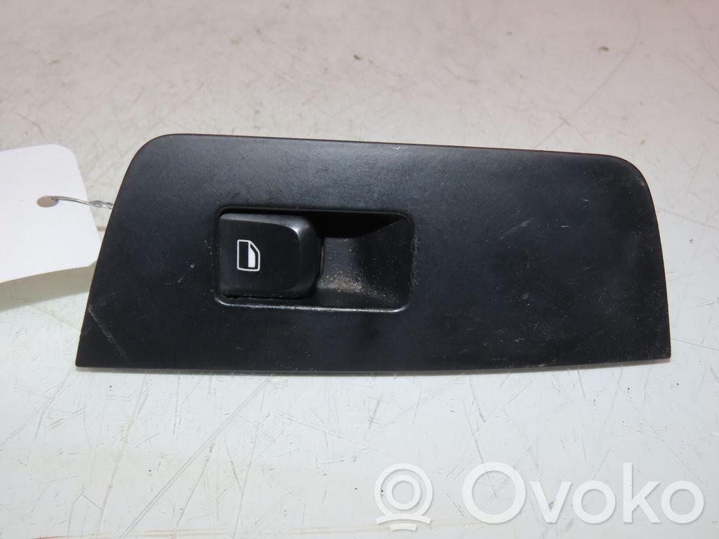 Electric window control switch   4G09598555PR