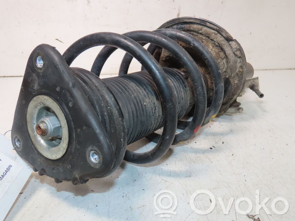 Stoßdämpfer vorne   1699188
