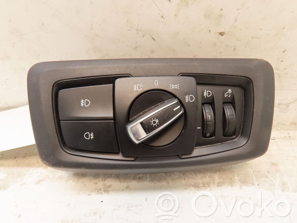 Light switch   61315A25465
