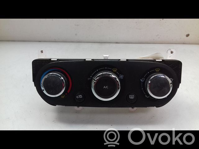 Climate control unit   275101687R