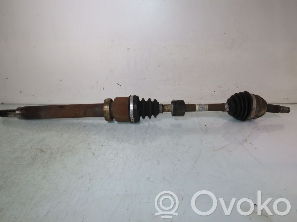 Front driveshaft   1821970