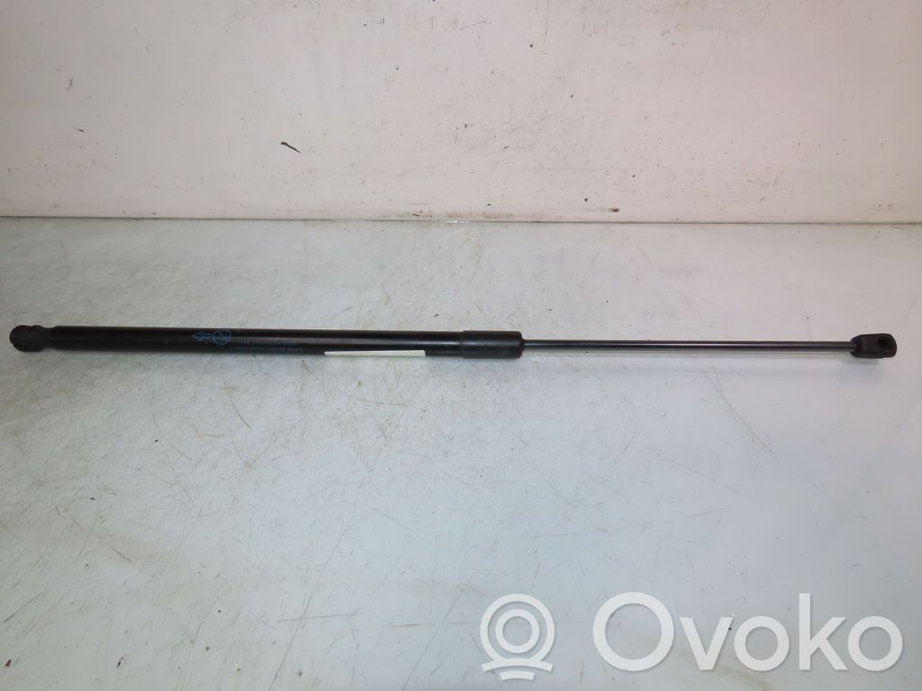Ford Puma Tailgate/trunk strut/damper 