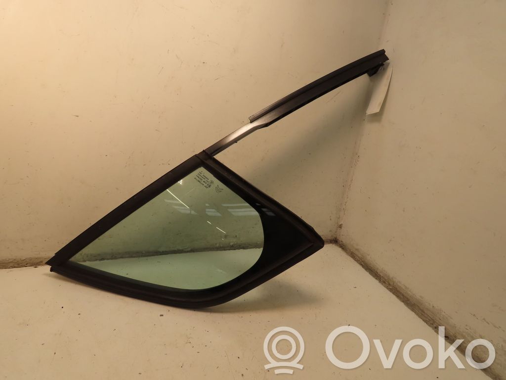 Citroen C3 Rear side window 