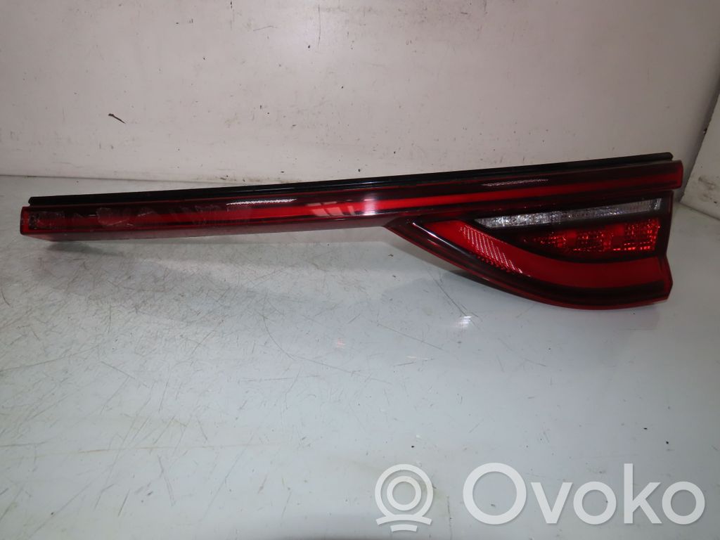 KIA Ceed Takaluukun takavalot 