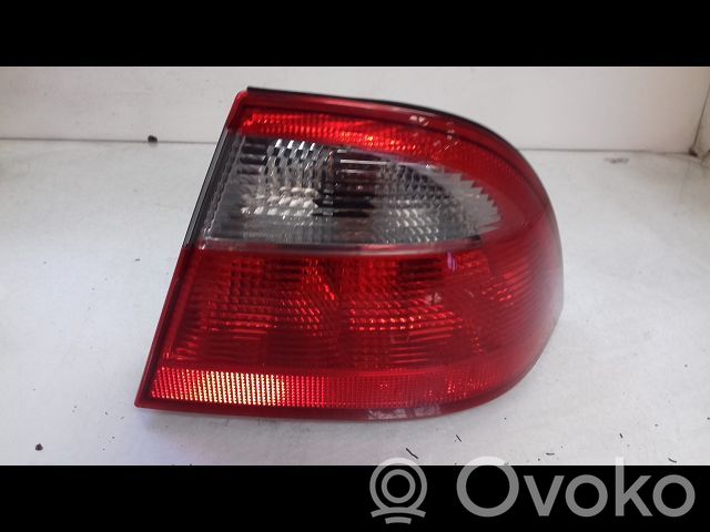 Rear/tail lights   5142203
