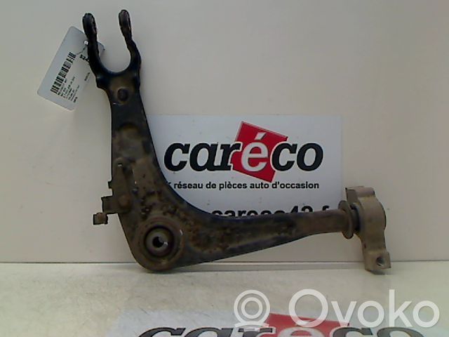 Peugeot 407 Braccio di controllo sospensione anteriore inferiore/braccio oscillante 