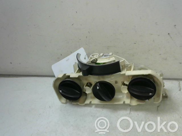 Toyota Corolla E120 E130 Climate control unit 