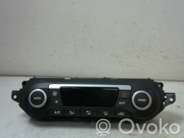 Climate control unit   1698890