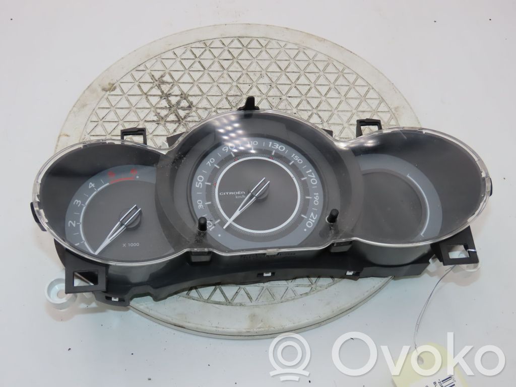 Speedometer (instrument cluster)   98041181XT