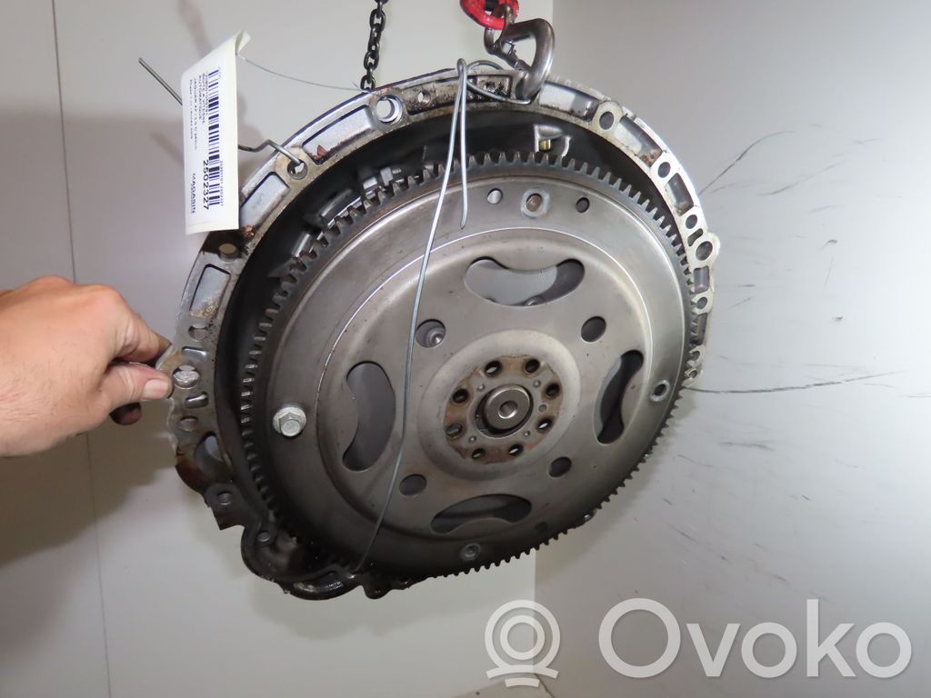 Automatic gearbox   C2D19585