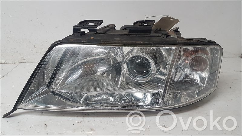 Scheinwerfer   4B0941029T