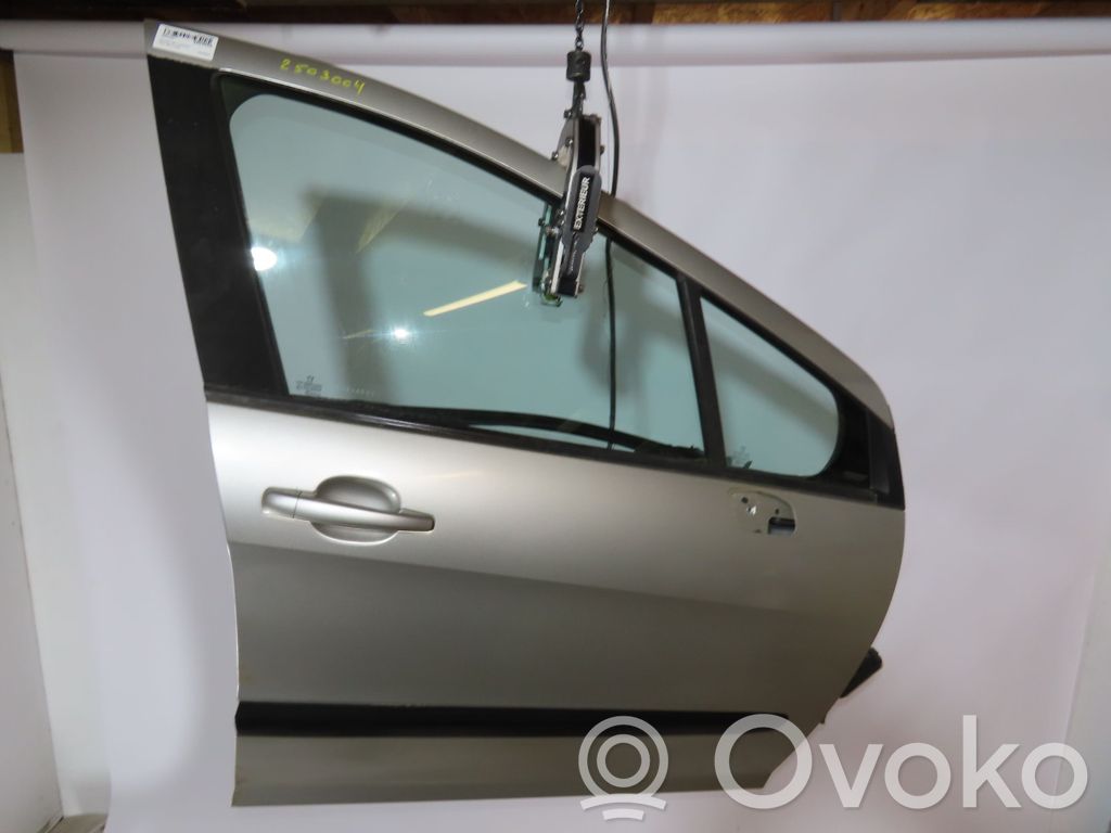 Peugeot 308 Puerta delantera 