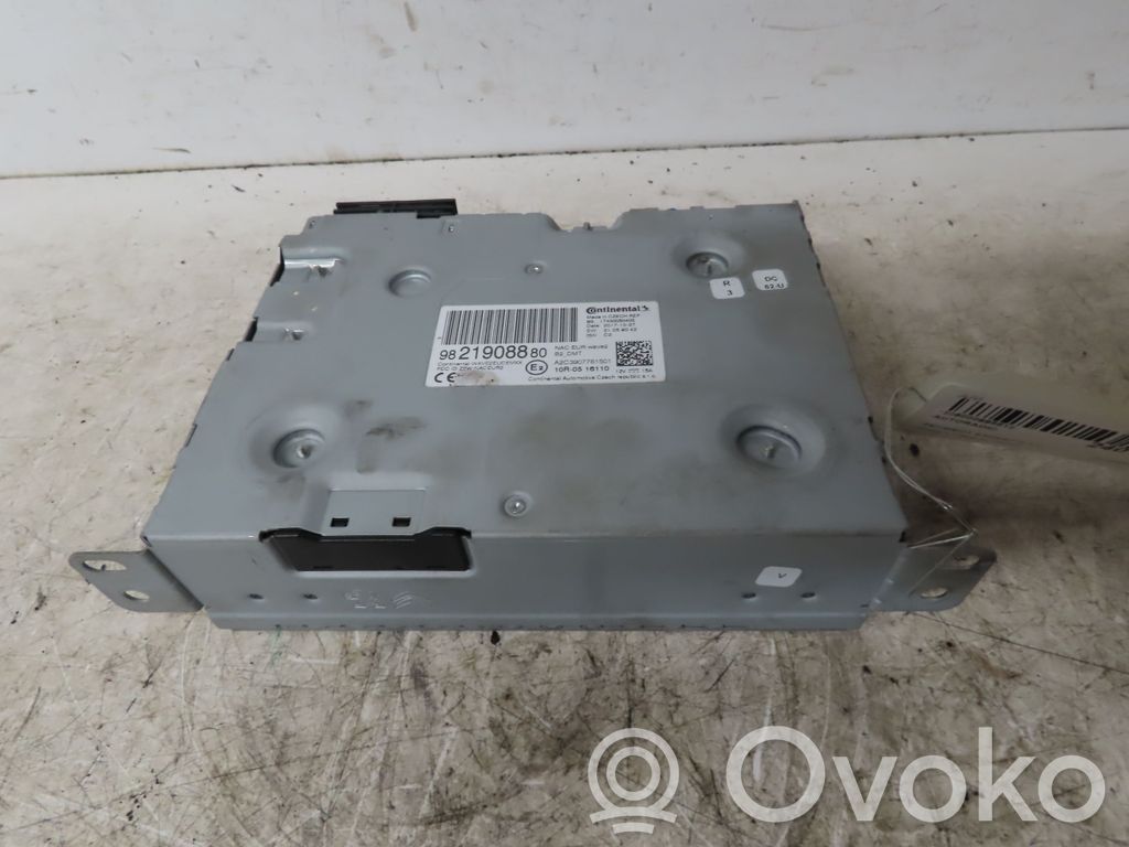 Peugeot Expert Panel / Radioodtwarzacz CD/DVD/GPS 