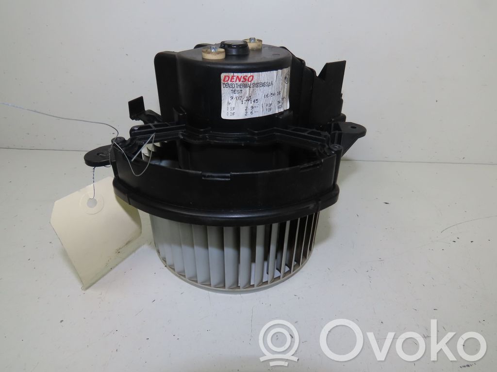 Lancia Delta III Ventilator aerotermă 
