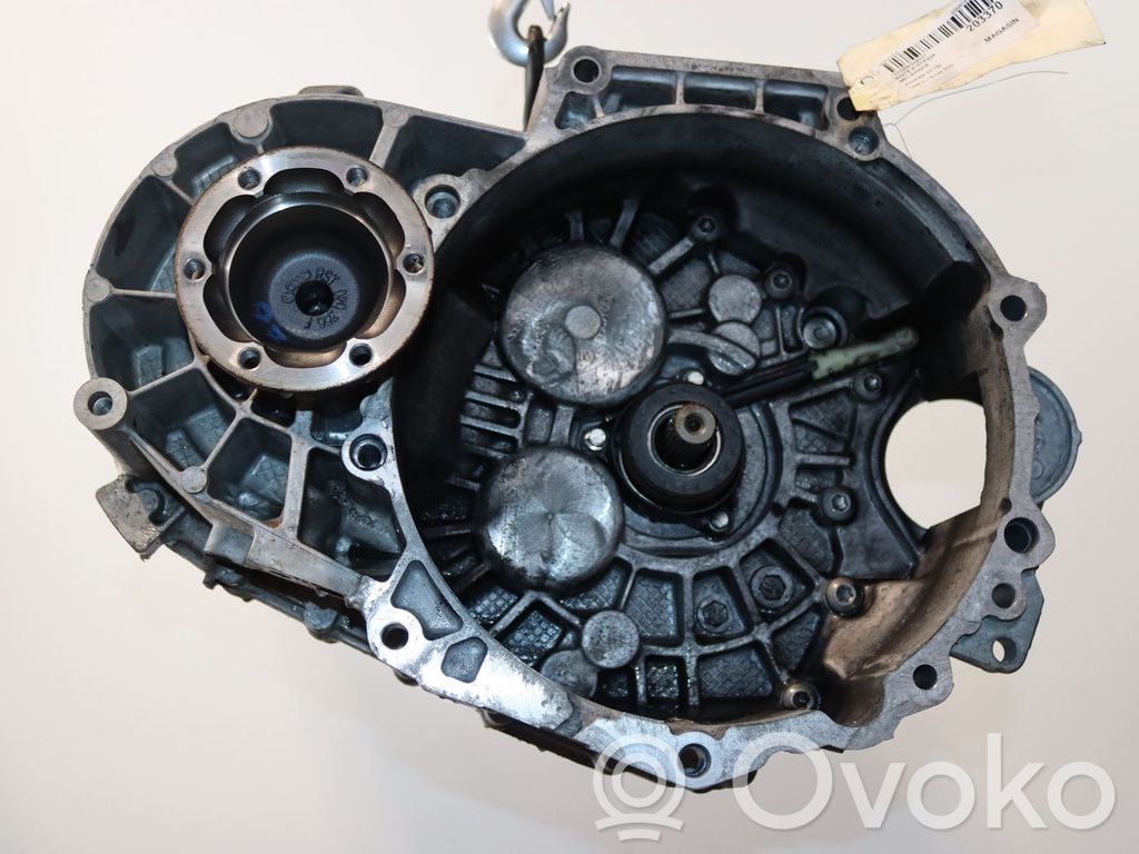 Audi Q2 - Cutie viteze manuală cu 6 trepte 
