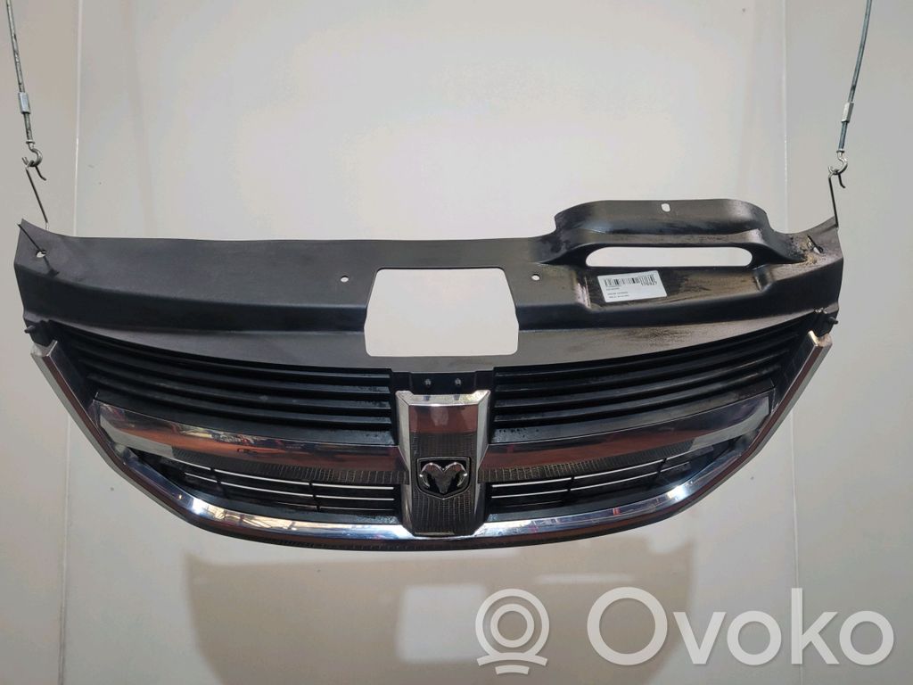 Dodge Journey Etupuskurin ylempi jäähdytinsäleikkö 