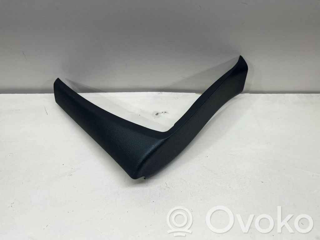 Chrysler Pacifica (A) pillar trim 