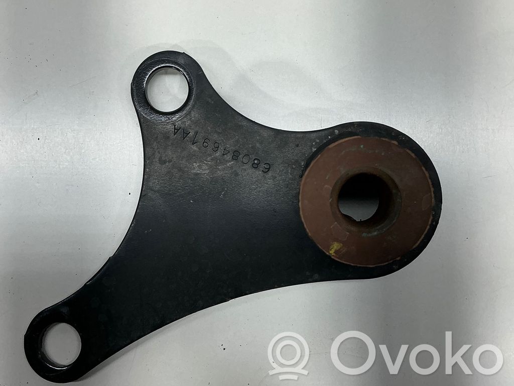Muffler mount bracket/holder   68084691AA,61368