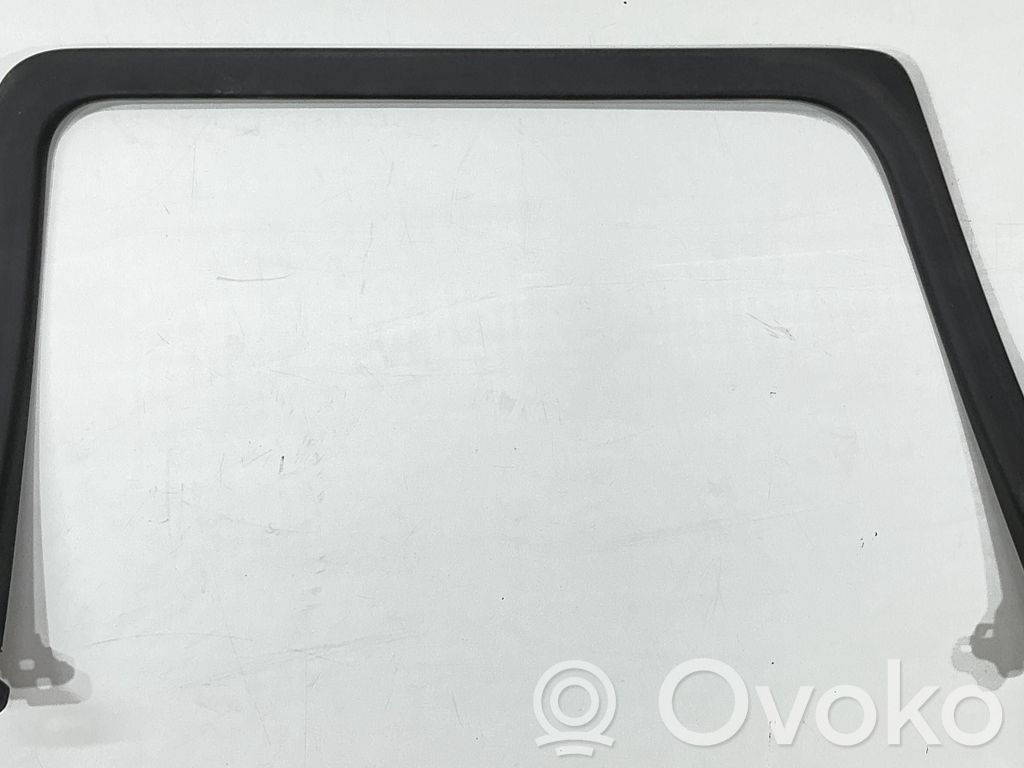 Cadillac Escalade IV Rear door trim (molding) 