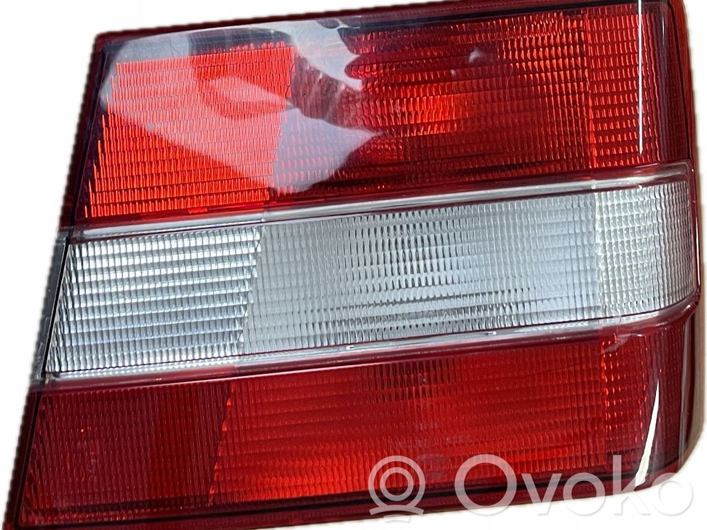 Tailgate rear/tail lights   3538341,534093,5340933538341LT793