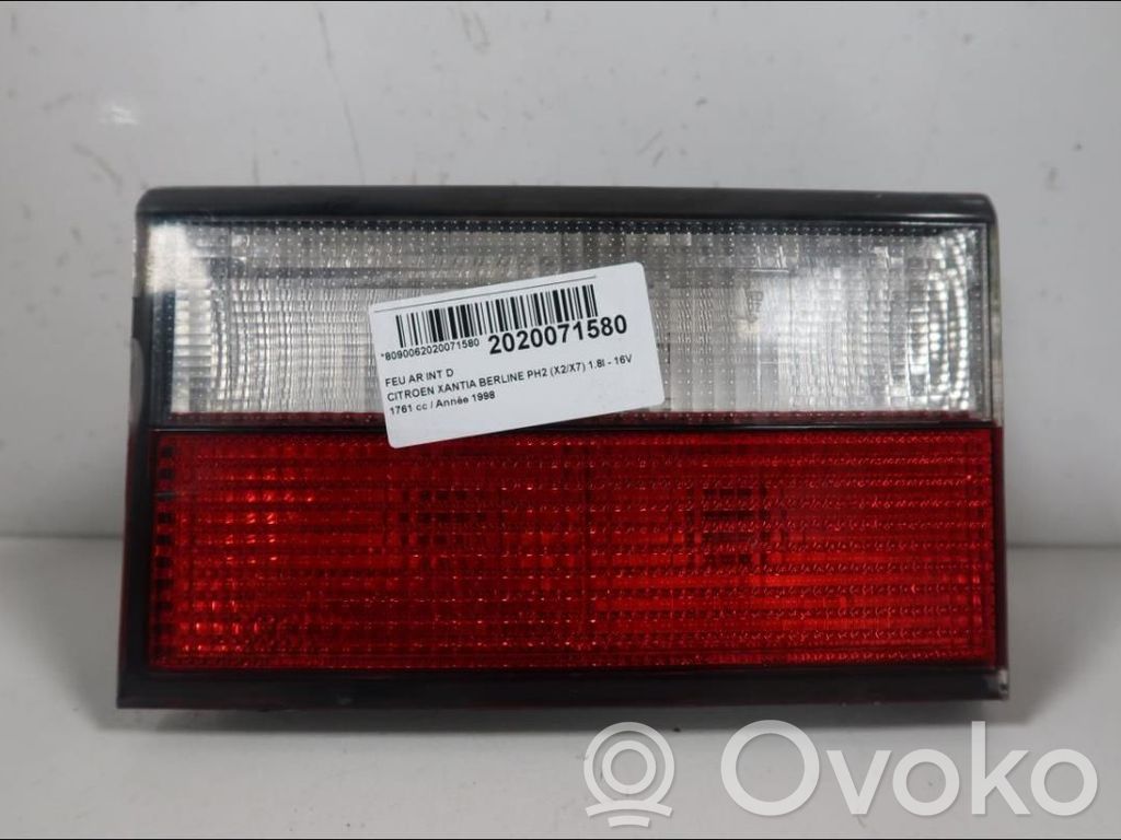 Citroen Xantia Takaluukun takavalot 