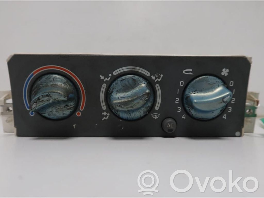Renault Twingo I Climate control unit 
