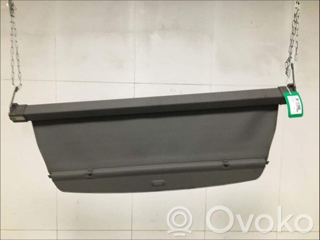Audi A2 Hattuhylly 