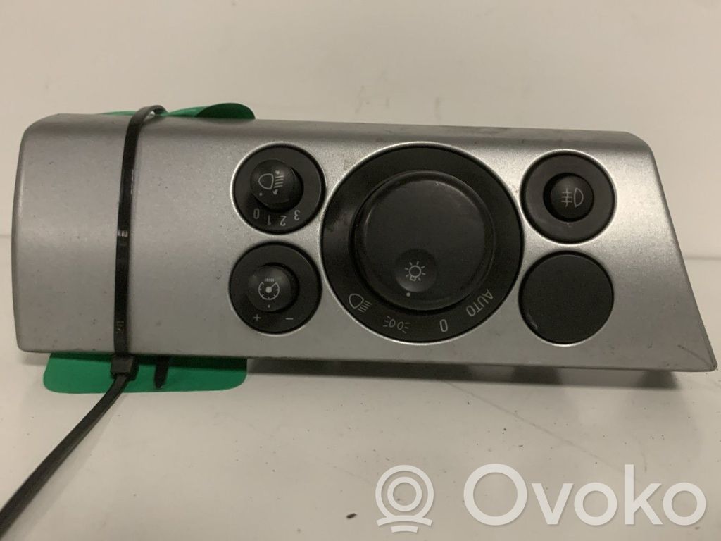 Opel Astra H Interruptor de luz 